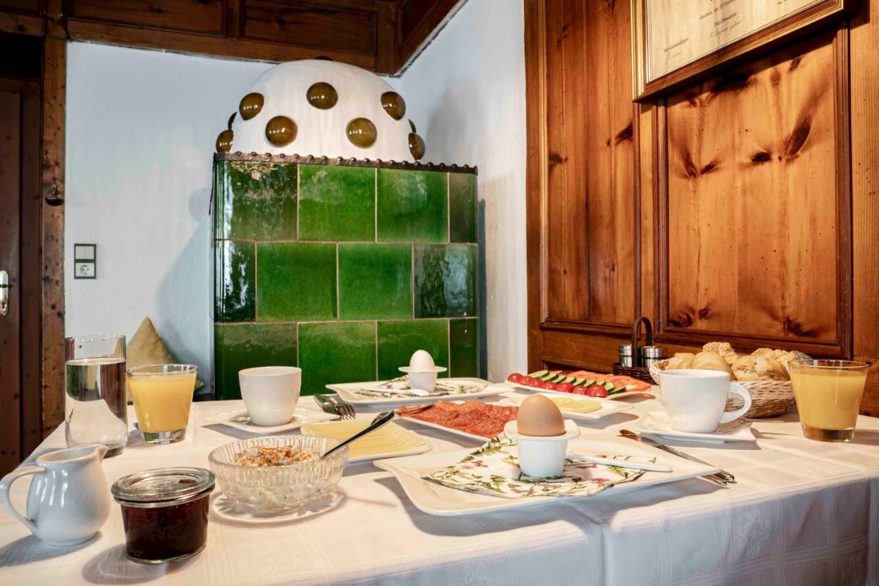 Landhaus Zangerl - Kobelerhof Landeck Bagian luar foto